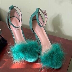 Green Feathered Women's Heels